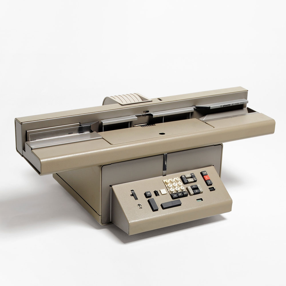Macchina marcatrice di caratteri magnetici “CMC7 – 7004”