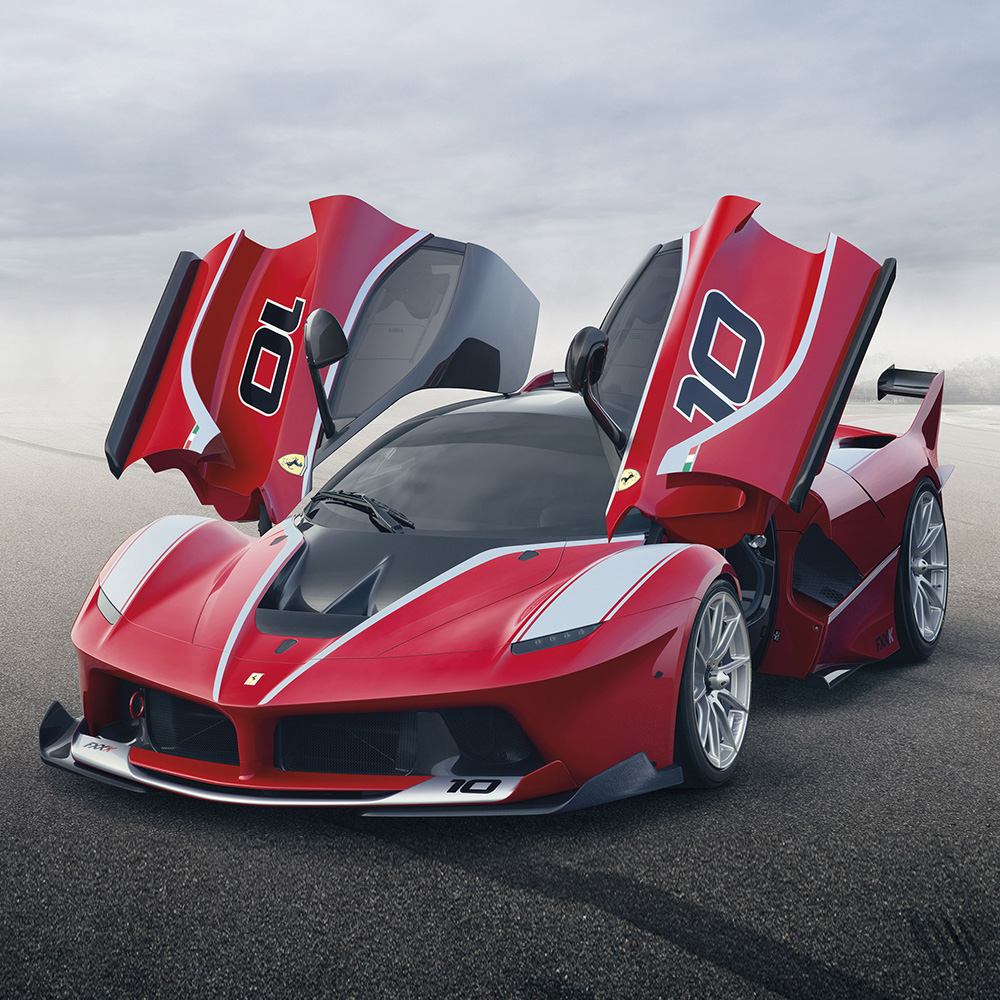 Automobile “FXX K”