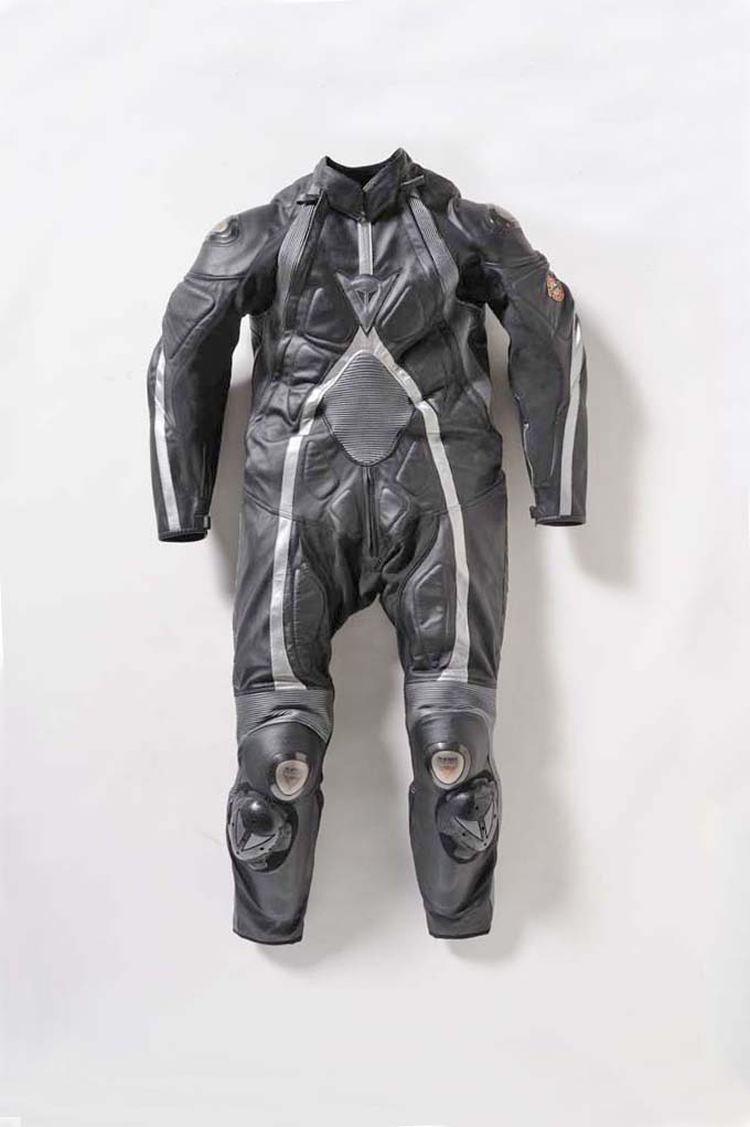 T-AGE SUIT